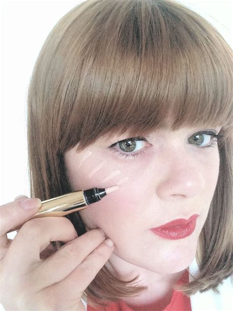 how to apply touche eclat